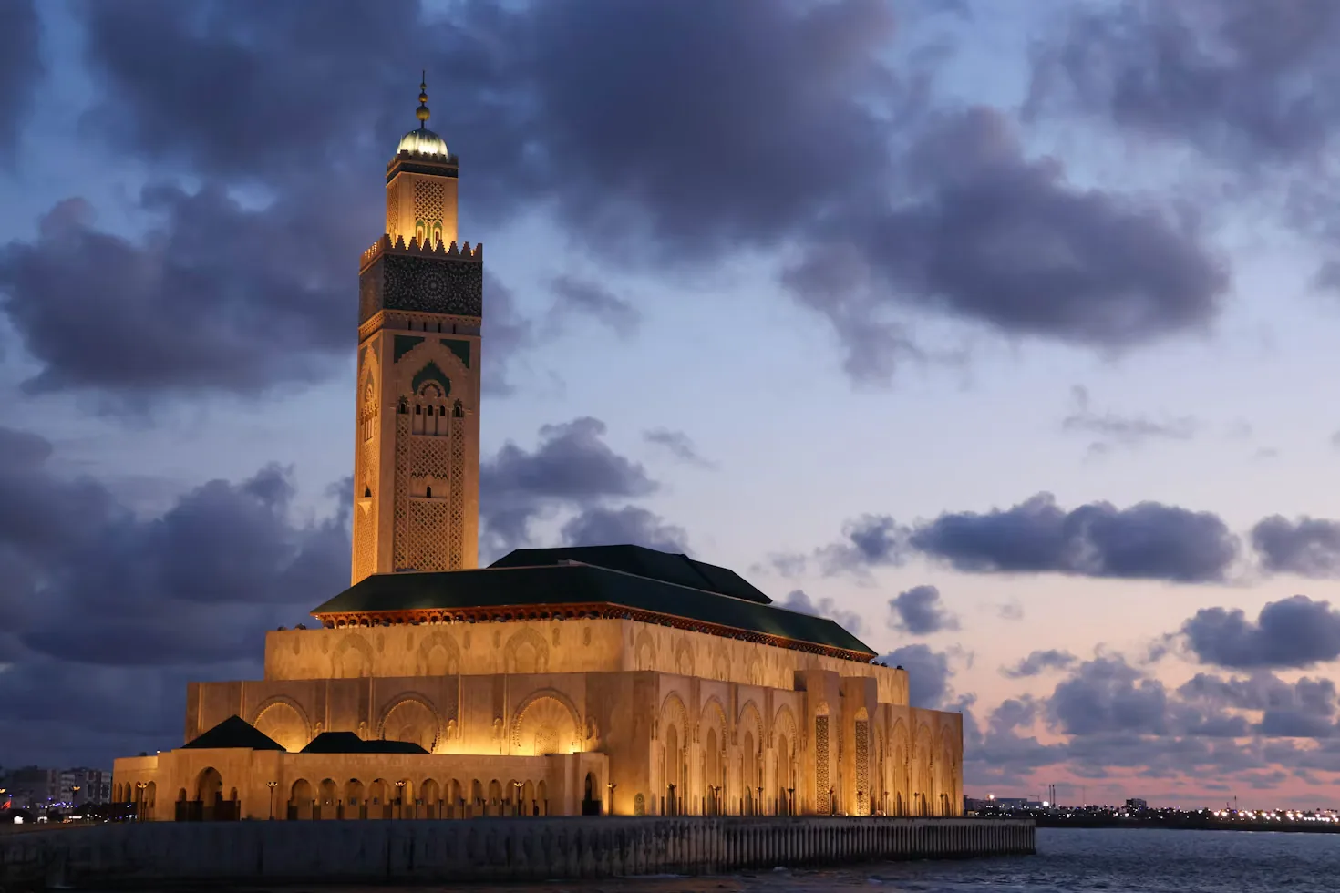 Cosa Fare a Casablanca: Guida per la Prima Visita Oltre la Moschea Hassan II