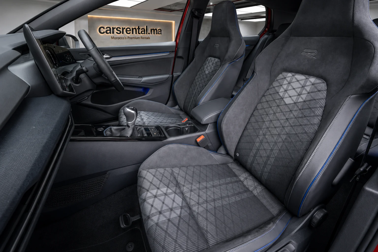 Volkswagen Golf 8 - photo 2