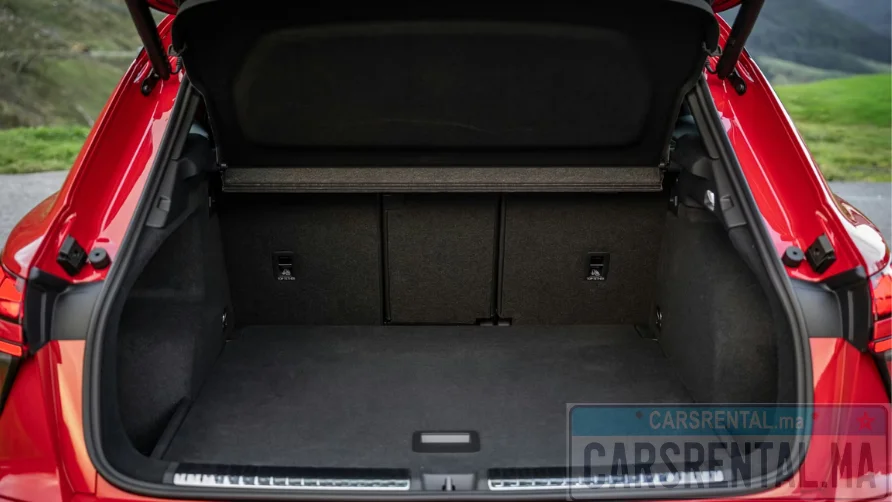 Audi Q3 vehicle image - 