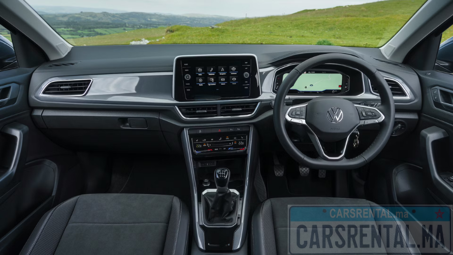 Volkswagen T-roc vehicle image - CarsRental